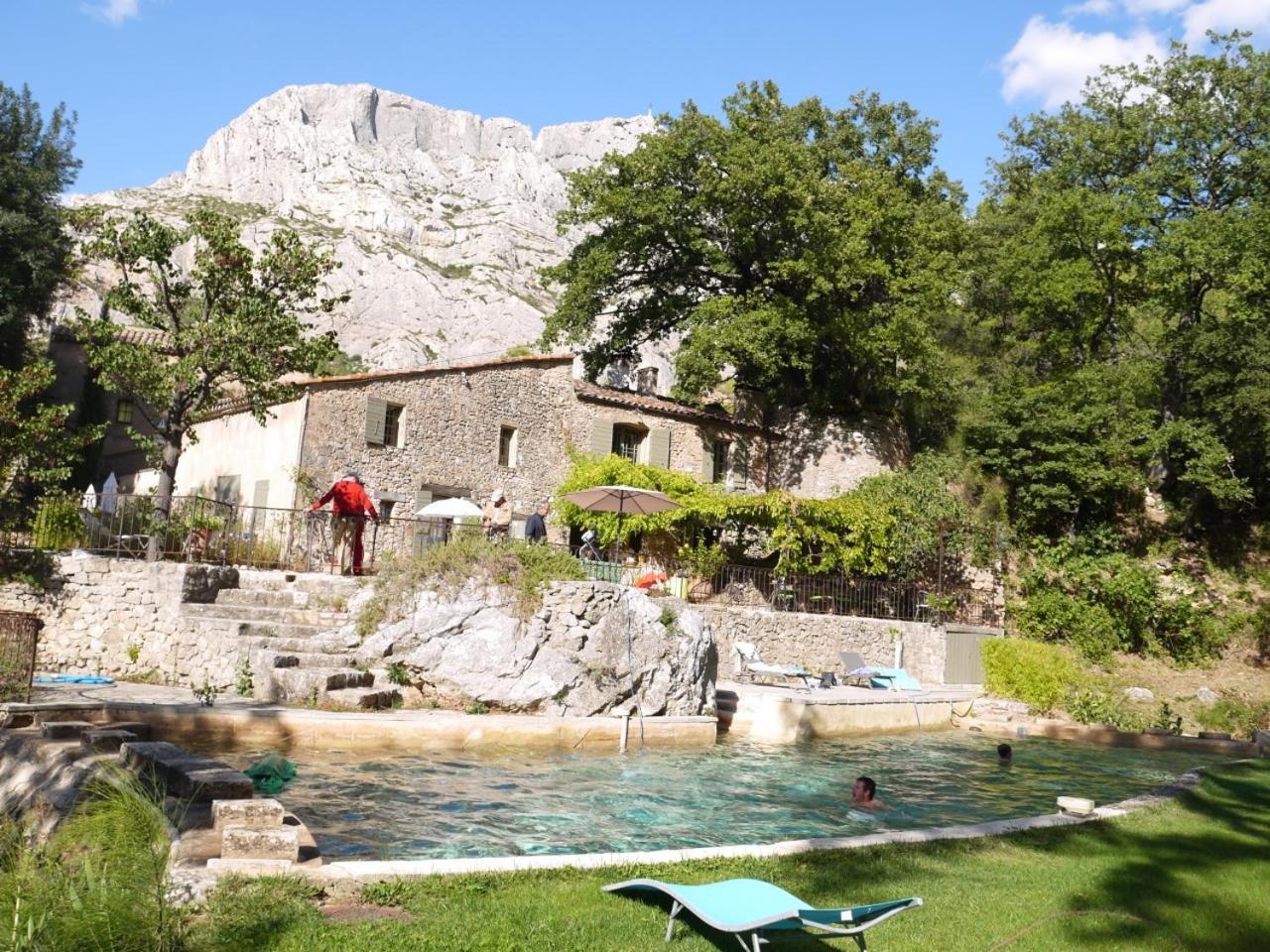 לינה וארוחת בוקר Saint-Antonin-sur-Bayon Le Moulin En Provence מראה חיצוני תמונה