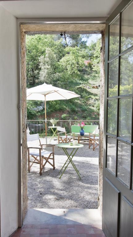 לינה וארוחת בוקר Saint-Antonin-sur-Bayon Le Moulin En Provence מראה חיצוני תמונה